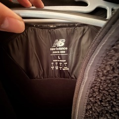 New Balance フリースジャケット Lサイズの画像