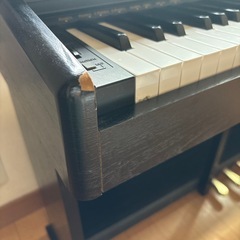 電子ピアノの画像