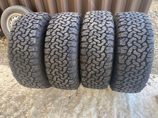 BFグットリッチKO2ホワイトレター　センターラインホイール
6穴セット