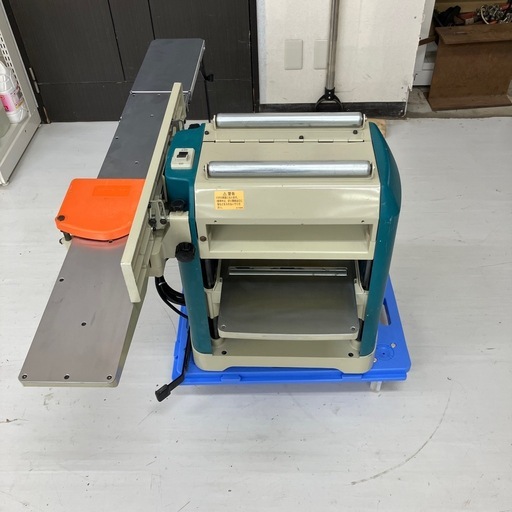 【中古】【動作OK】【店頭引取限定】makita マキタ 自動かんなカンナ 2031S 107,800円（税込）