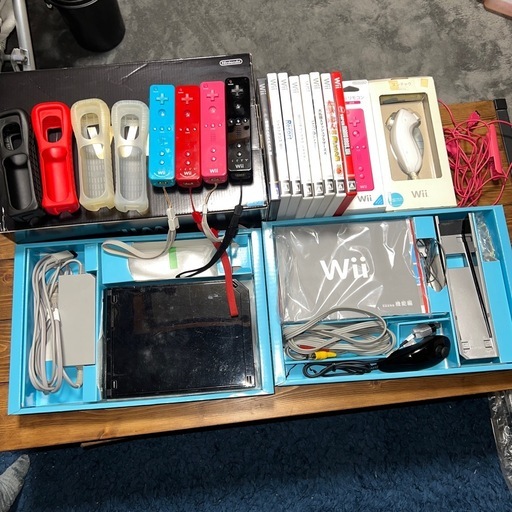 ニンテンドーWii 本体付属品 ソフト一式すぐ遊べるまとめ売り