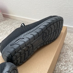 新品 circle ニット シューレースシューズ レディーススニーカー黒メッシュの画像
