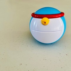 ✅ ［藤子Ｆ不二雄ミュージアム］限定ガチャガチャ ドラえもん 空カプセル 3個セットの画像