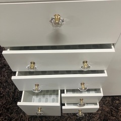J515⭐️収納付き　キャスター付きドレッサーの画像