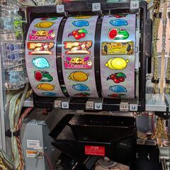 【パチスロ実機 】マジカルハロウィン6 コイン機の画像
