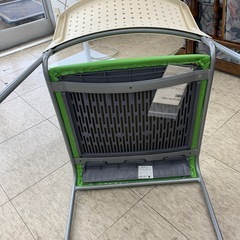 【ジモティー割引で最大15％OFF⭐️】 オフィスチェア 緑の画像