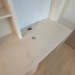 IKEA デスクの画像