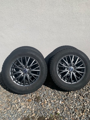 スタッドレスタイヤ　メーカー:GOODYEAR