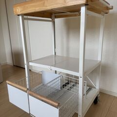 キッチンワゴン　キャスター、引き出し付の画像