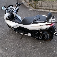 鹿屋市から人気のpcx125 FJ28 調子良いですが難ありですの画像