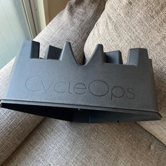 CycleOps トレーニング用ローラー台　前輪置き 黒の画像