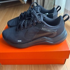 NIKE23.0
の画像