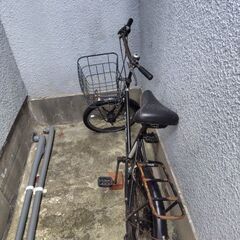 自転車　（パンクあり）の画像