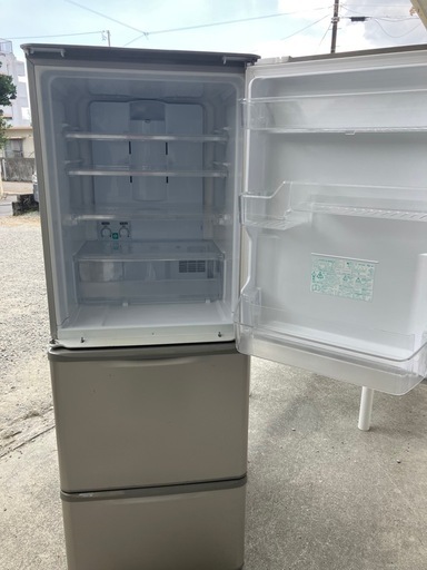 ★募集再開★冷蔵庫　両開き　ファミリータイプ　大容量　SJ-WA35A シャープ　350L 2015年