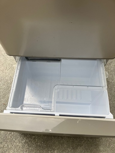 ★募集再開★冷蔵庫　両開き　ファミリータイプ　大容量　SJ-WA35A シャープ　350L 2015年