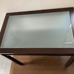 【10/22まで】ガラスと木製のパソコンデスク　ベトナム製の画像