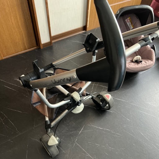 マキシコシ、ベビーカーチャイルドシートセット