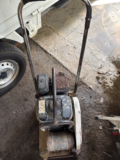 転圧機 プレートコンパクター 締固め機 建設機械 動作確認済み