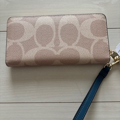 コーチ長財布新品未使用品の画像
