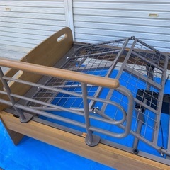 【岡山市内無料配送】コイズミ 電動介護ベッド ウェルホームベッド サイドレール付きの画像