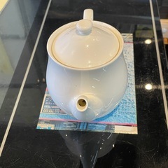 【引き取り限定】中古品　ティーポット　2個セット　ノリタケの画像