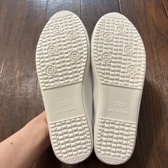 未使用　上履き22.0の画像