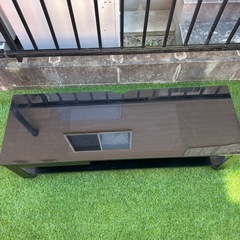 テレビボードの画像