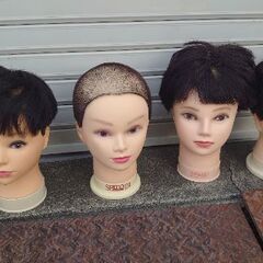 『案山子 かかし として最適✨40個ぐらい有ります✨』マネキン(カットウィッグ)  😄ひとつの価格の画像