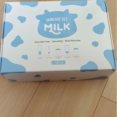 新品未使用【LAIKOU】SKINCARE SET MILK 4点セットの画像