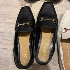 靴23センチ　1〜2回のみ使用　の画像