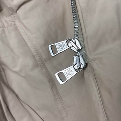⭕️超美品⭕️ Moncler モンクレールメンズ　シワ加工ラメ　ジャケット　希少色　明るいベージュの画像