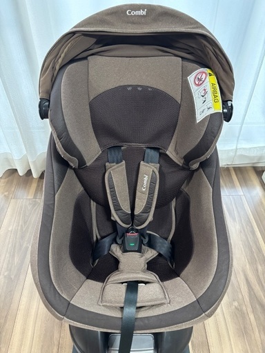 【美品】Combi コンビ クルムーヴスマート JJ-650 ブラウン ISOFIX