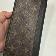 LOUIS VUITTON M60109 ルイヴィトン モノグラムマカサーヴェルティカル ジッピーウォレットの画像