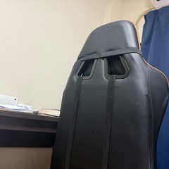 ゲーミングチェア
の画像