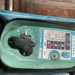 マキタ　充電ドライバーの画像