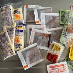ドレッシングや調味料など　まとめての画像
