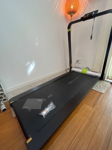 ルームランナー、電動式ランニングマシーン、　FITBOX
