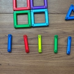 カラフル　マグネットブロック　知育玩具セットの画像