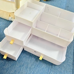 小物収納　メイク道具収納の画像