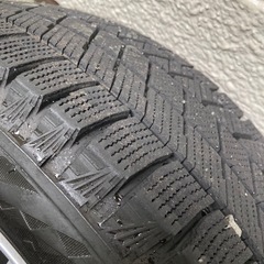 ブリジストン　スタッドレスタイヤホイール付き VRX3 185/65R15 24年21しゅう21週の画像