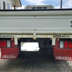 イスズ 1.5tトラックの画像