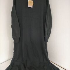 新品タグ付き レディースお買い得　ワンピース2点 ブラウス パンツ 4点セット まとめ売り 春夏秋におすすめ　251009-4Tの画像
