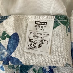 カーテンの画像