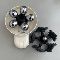 YA-MAN 美顔器の画像
