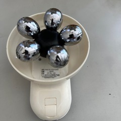 YA-MAN 美顔器の画像