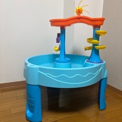 引取り早い方にお譲り コストコ ウォーターテーブルの画像