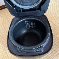 タイガー 圧力IH炊飯ジャー JPC-H100（アーバンブラウン）
の画像