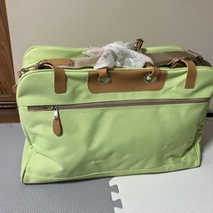 ボストンバッグの画像