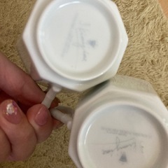 ロイヤルアルバート食器、他カップの画像