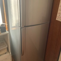 シャープ冷蔵庫 の画像